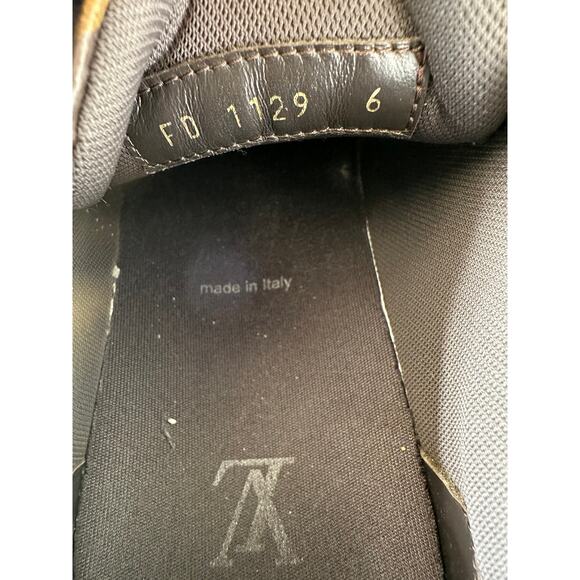 Louis Vuitton Brown Suede Monogram Trainers - Picture 7 of 7